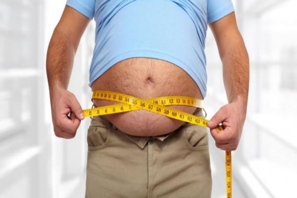 Врачи объяснили осеннее обострение болезней набором лишнего веса